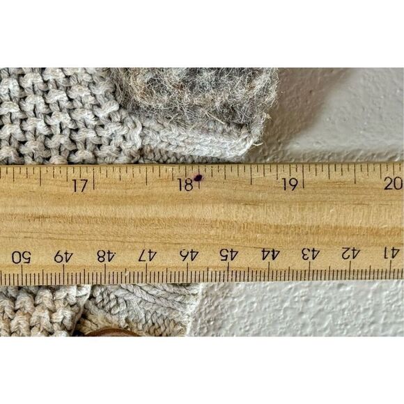 Aspen Kids Girls Poncho Turtleneck Button Side Fur Trim Sweater Size 10/12 - Picture 8 of 8